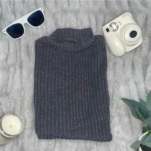 Dark Gray Cropped Tee
